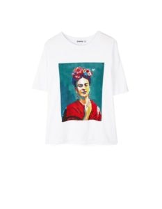T-shirt, Stradivarius, 15,99€