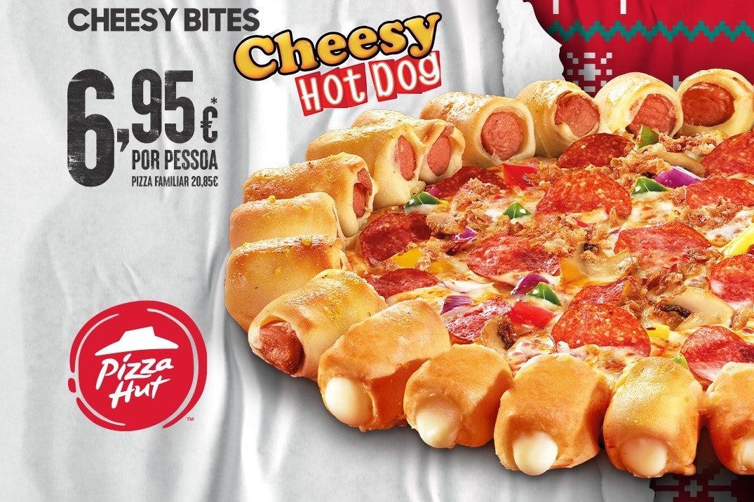 pizza hut cheesy hot dog campanha natal 2022 cheesy bites